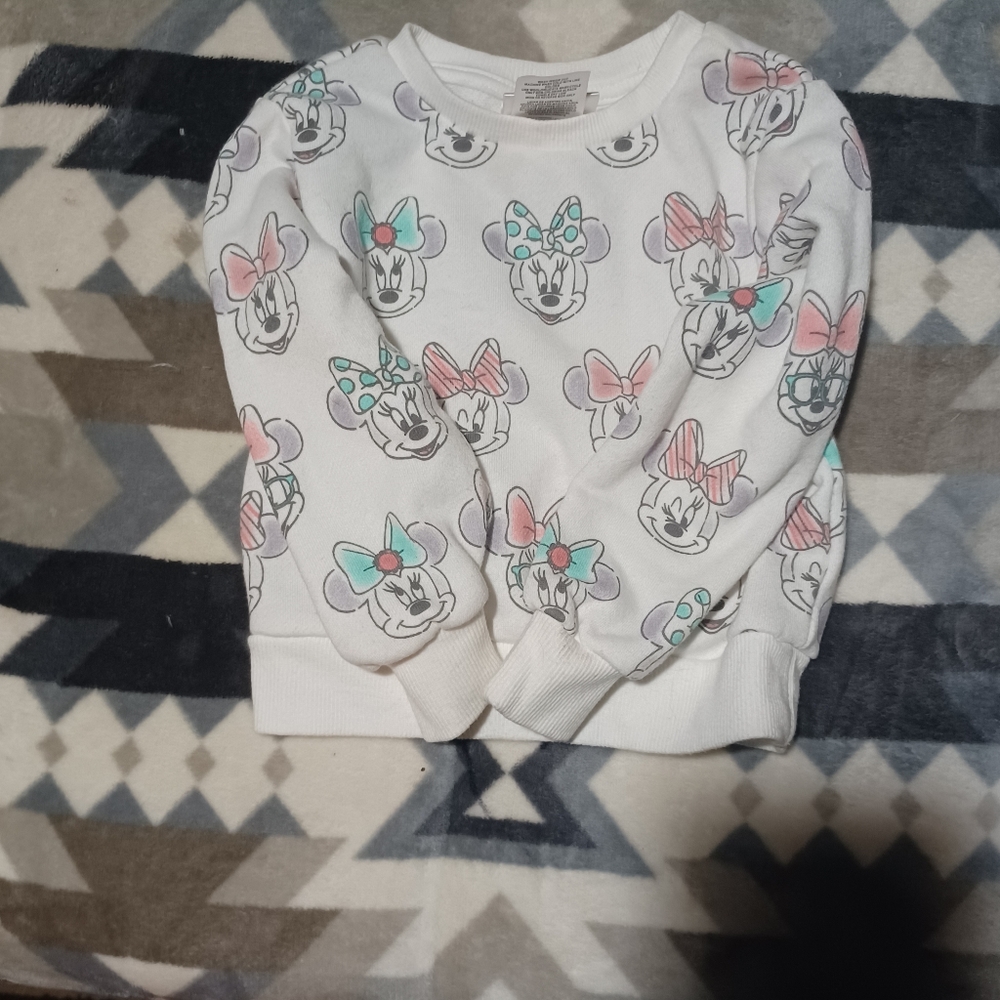 Girls sweat shirt